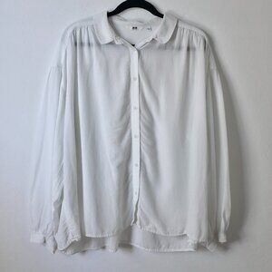 Uniqlo Button Down Long Sleeve Shirt
